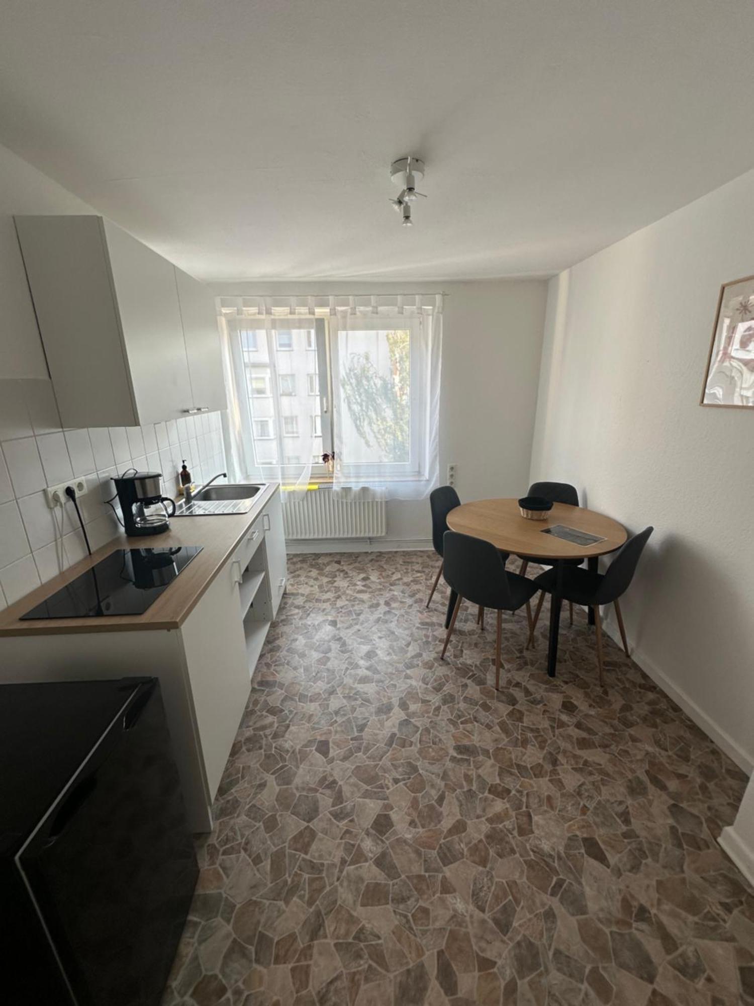 Doppelbett Vahrenwald-list Appartement *